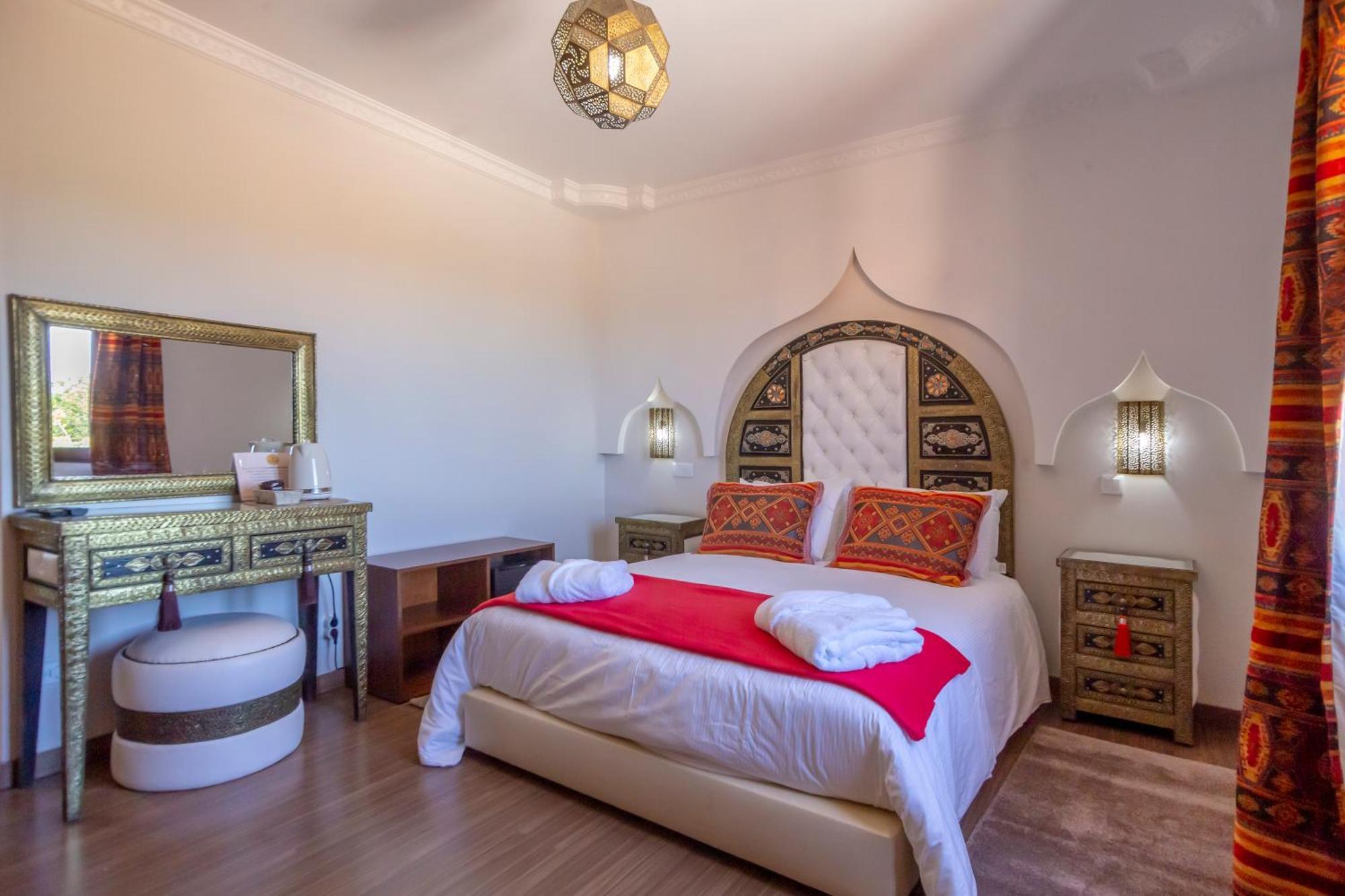 Al Karob Yoga Boutique Hotel Guia  Extérieur photo