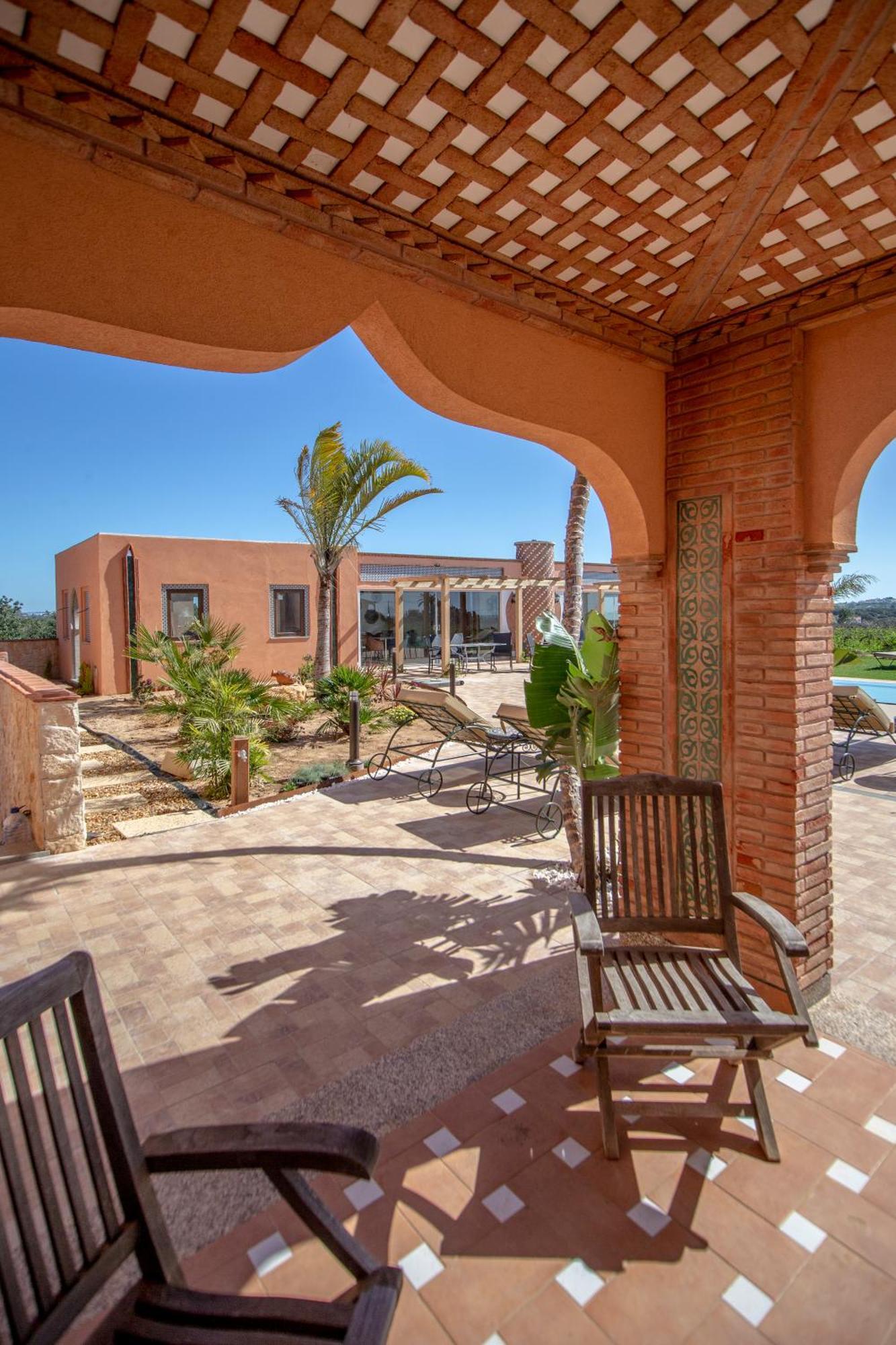 Al Karob Yoga Boutique Hotel Guia  Extérieur photo