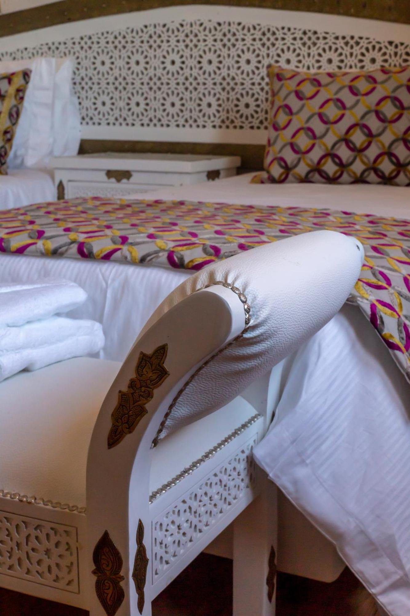 Al Karob Yoga Boutique Hotel Guia  Extérieur photo