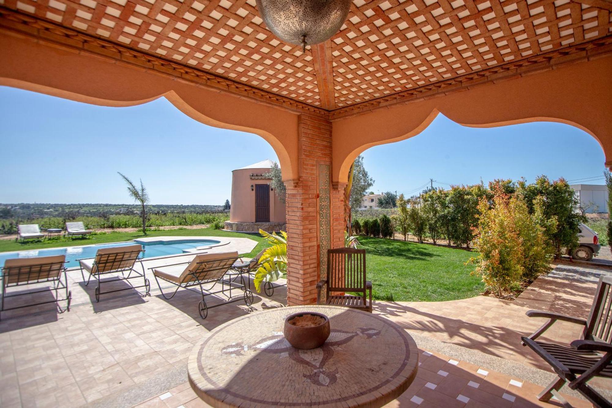 Al Karob Yoga Boutique Hotel Guia  Extérieur photo